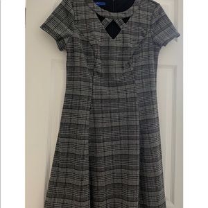 Women plaid dress brand new never used size 10